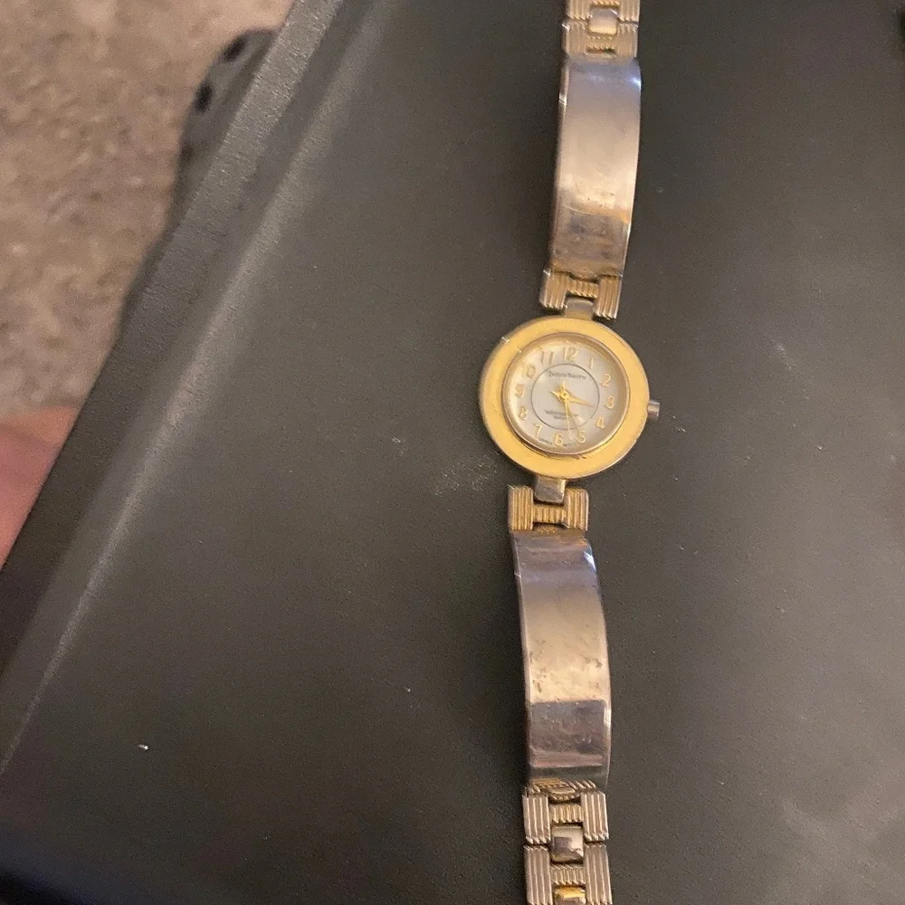 Watch - Picture 1 of 11